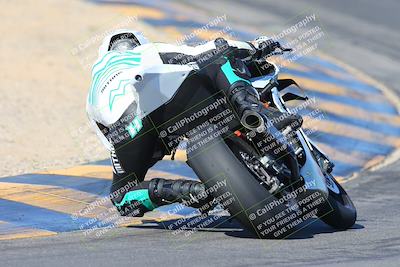 media/Dec-05-2024-Racers Edge (Thu) [[e102e0690b]]/2-A Group/Session 2 Turn 10 Backside/